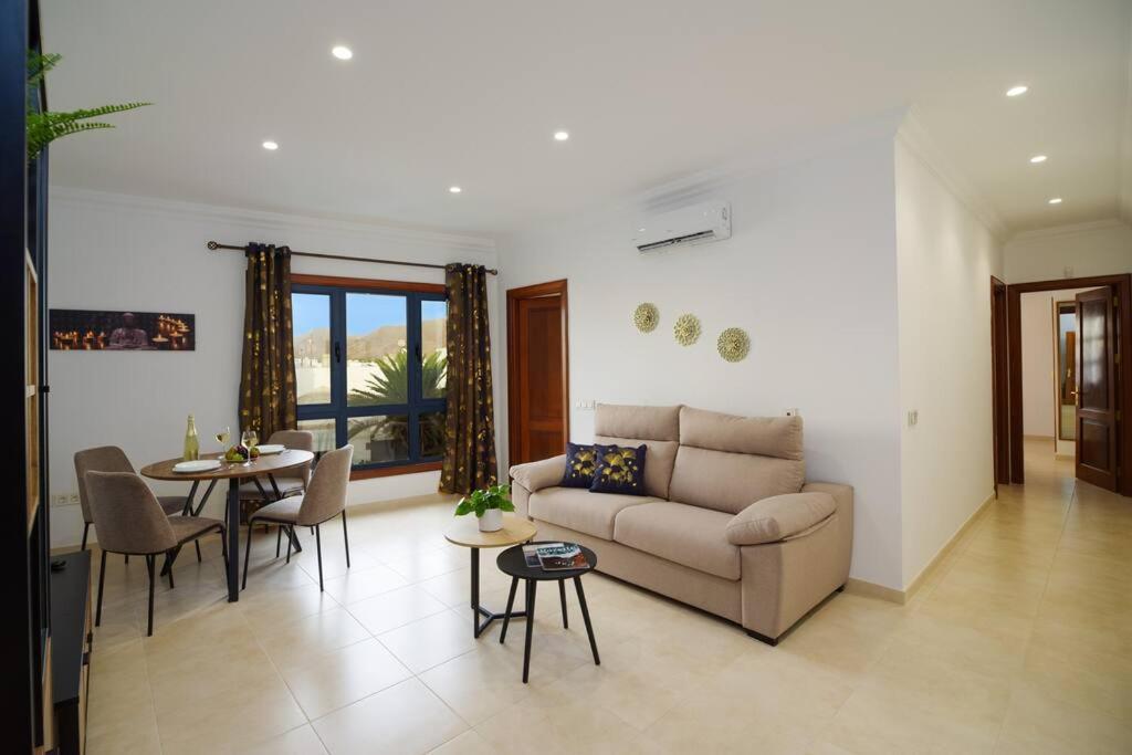 Moderno Y Elegante Apartamento Centrico Con Balcon Playa Blanca  Exterior photo